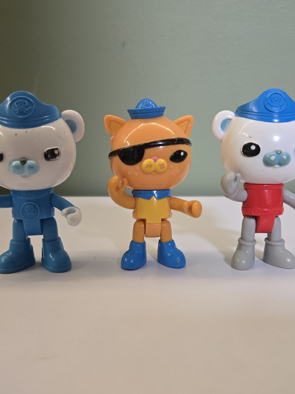 Fisher-Price Octonauts 3" Figure Lot - Capt. Barnacles & Kwazii